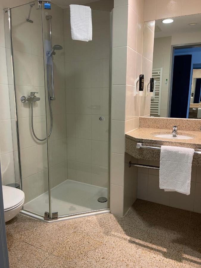 Airea Hotel Бюрен Экстерьер фото
