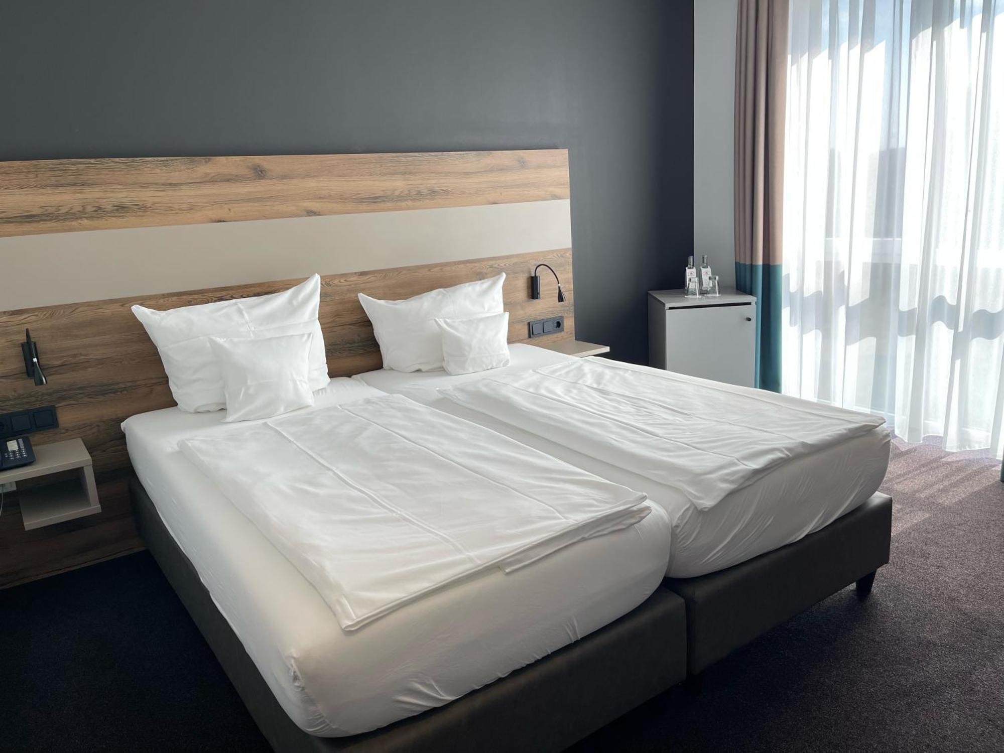 Airea Hotel Бюрен Экстерьер фото